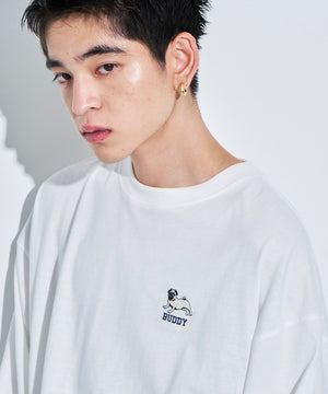 ホワイト モデル：180cm L着用
