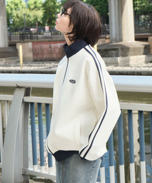 オフホワイト モデル：160cm L着用