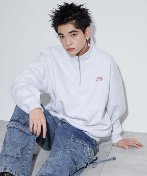 アッシュグレー 　モデル:180cm L着用