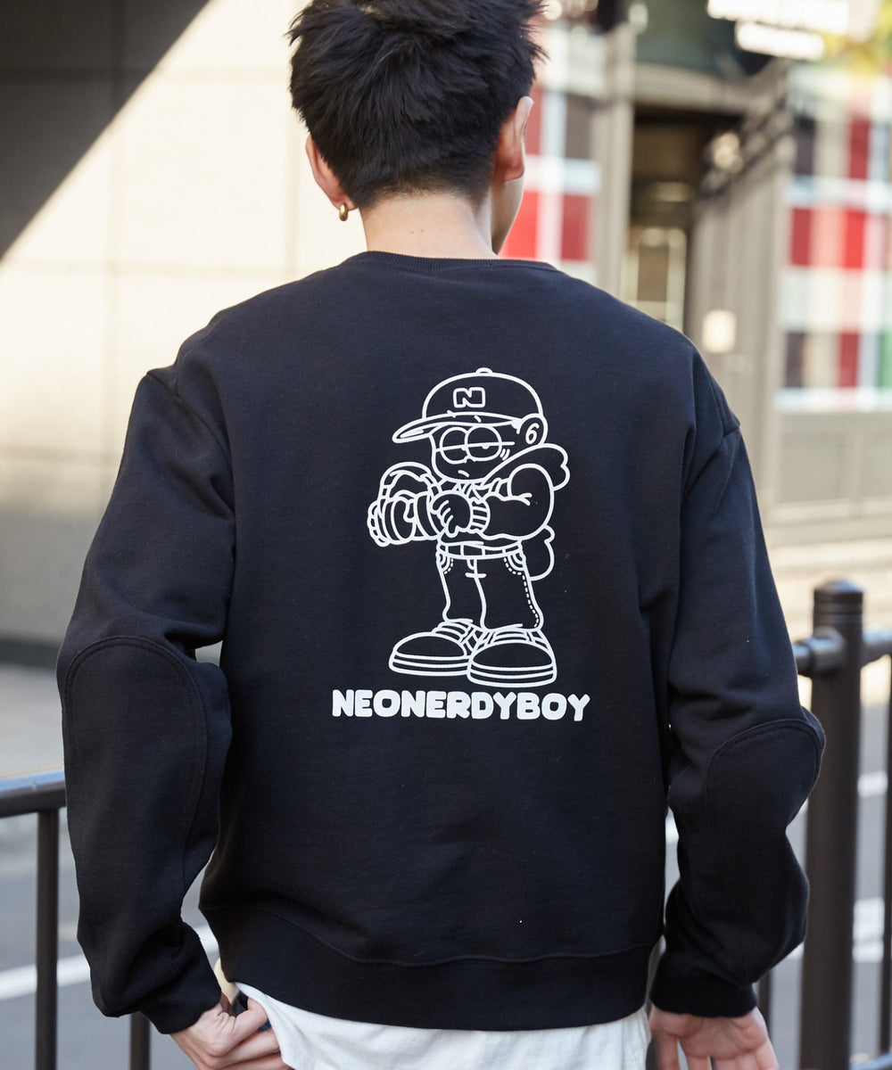 ブラック モデル：180cm L着用