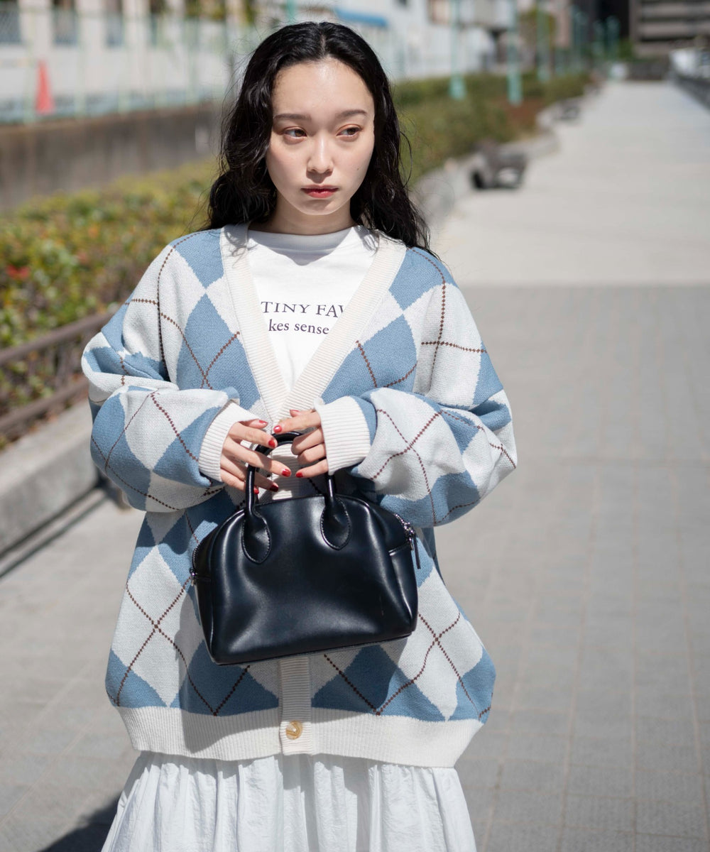 柄4 モデル : 161cm L着用