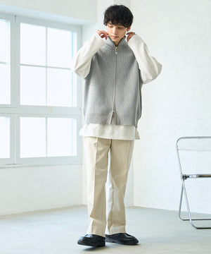 ベージュ モデル：175cm L着用