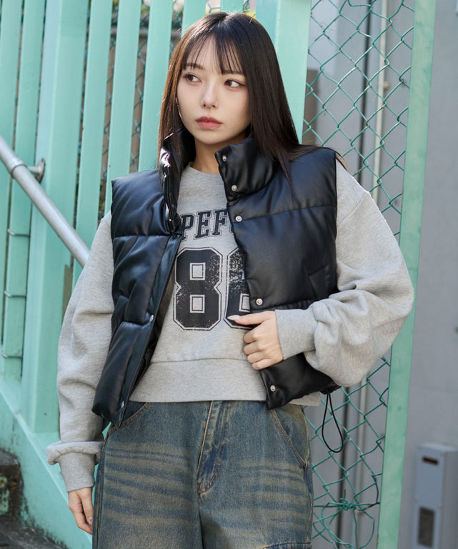 PUパファーショートベスト/ブラック　モデル：159cm F着用