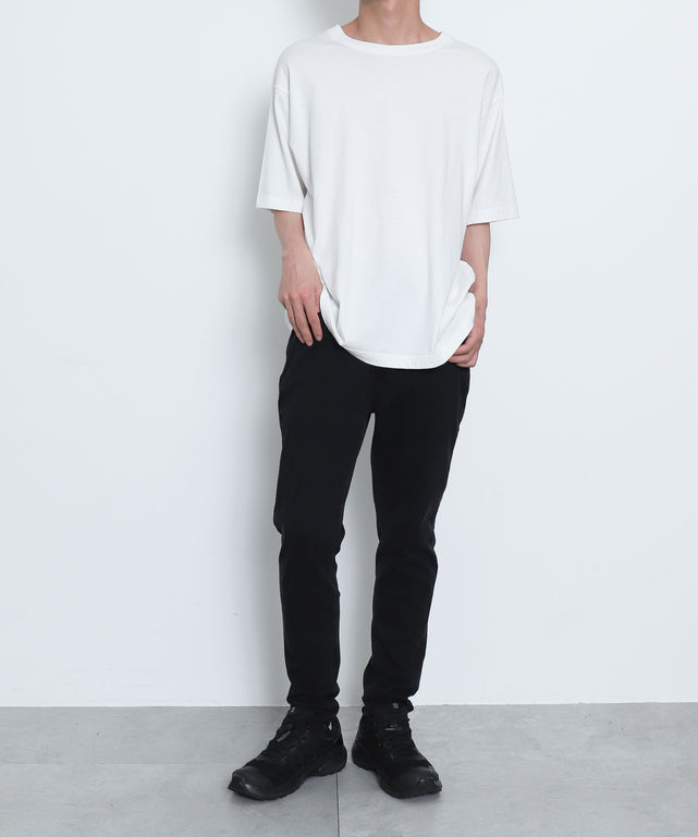 ブラック　モデル：175cm M着用