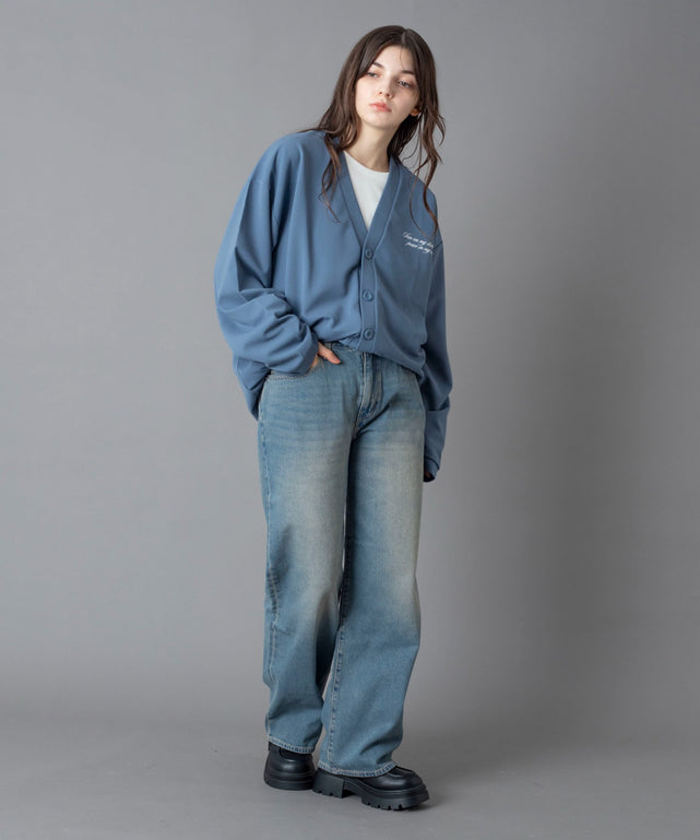 デニム中濃 モデル：162cm M着用