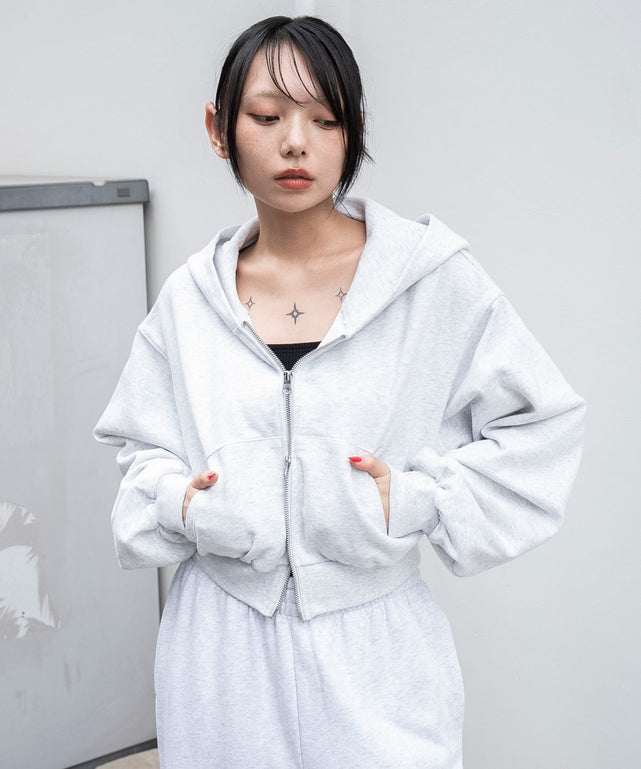 アッシュグレー　モデル：159cm F着用