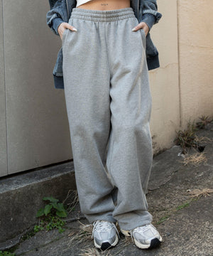 グレーソノタ　モデル：159cm M着用