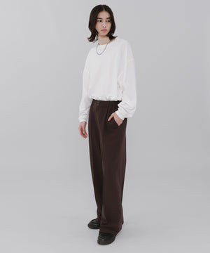 ブラウン モデル：175cm L着用