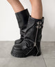 ブラック