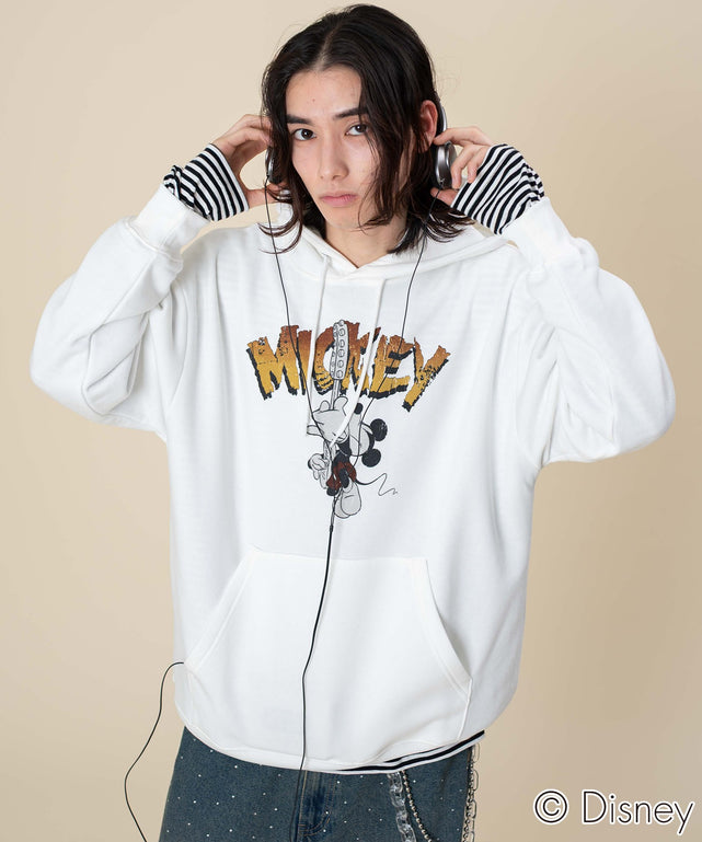 ホワイト モデル：175cm L着用