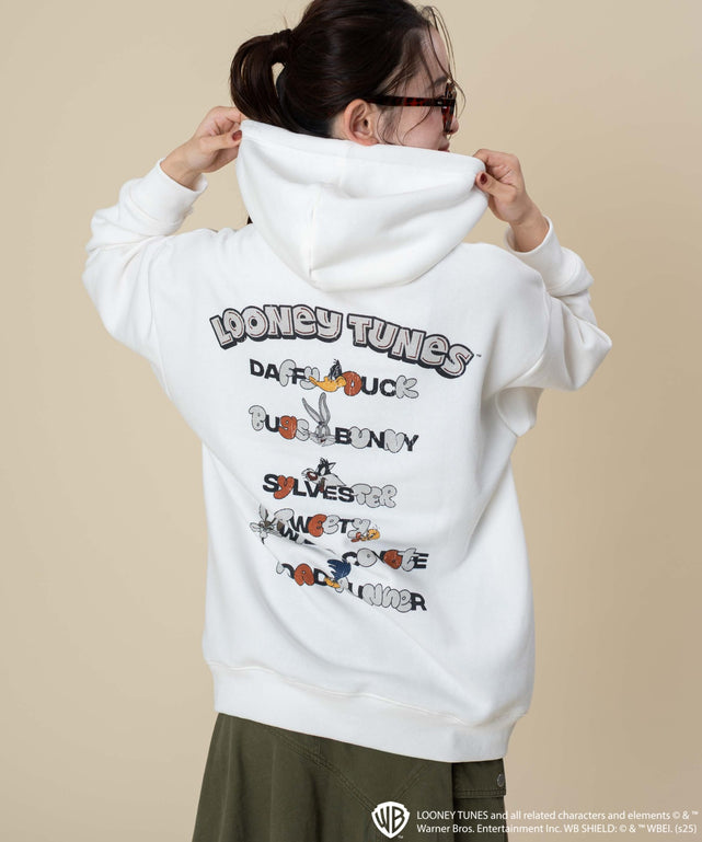 ホワイト モデル：163cm M着用