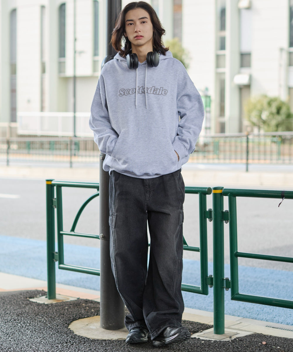 アッシュグレー モデル：175cm L着用