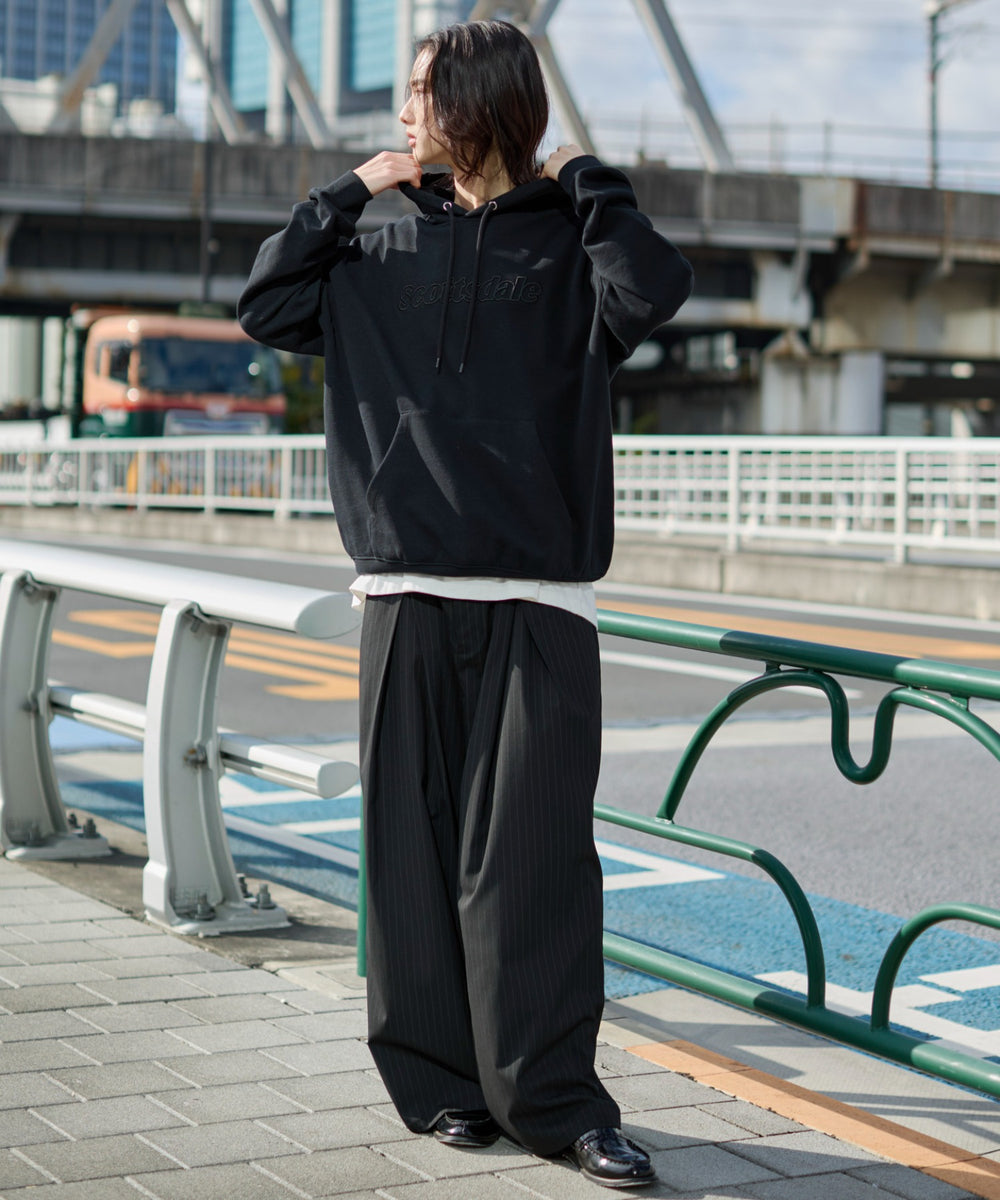 ブラック モデル：175cm L着用