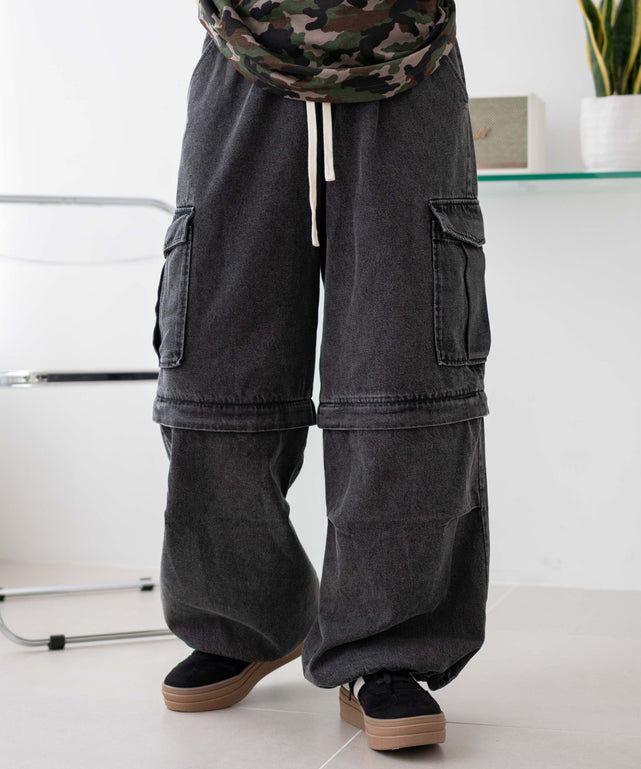 2WAYデニムカーゴパンツ/デニムブラックソノタ モデル：155cm F着用