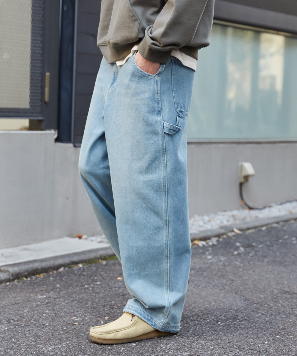 デニム淡加工 モデル：180cm L着用