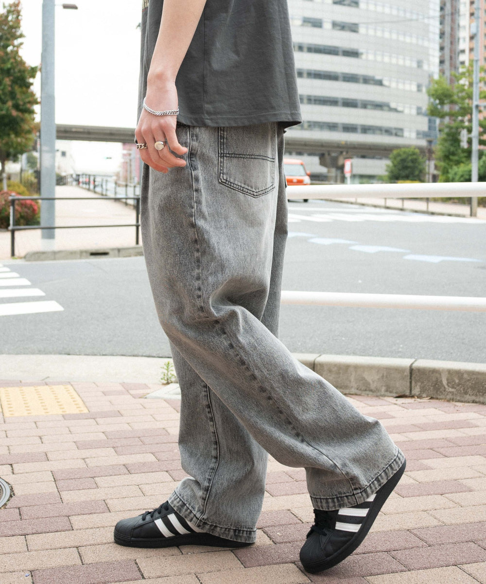 グレー モデル：180cm L着用
