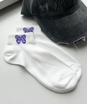 ホワイト
