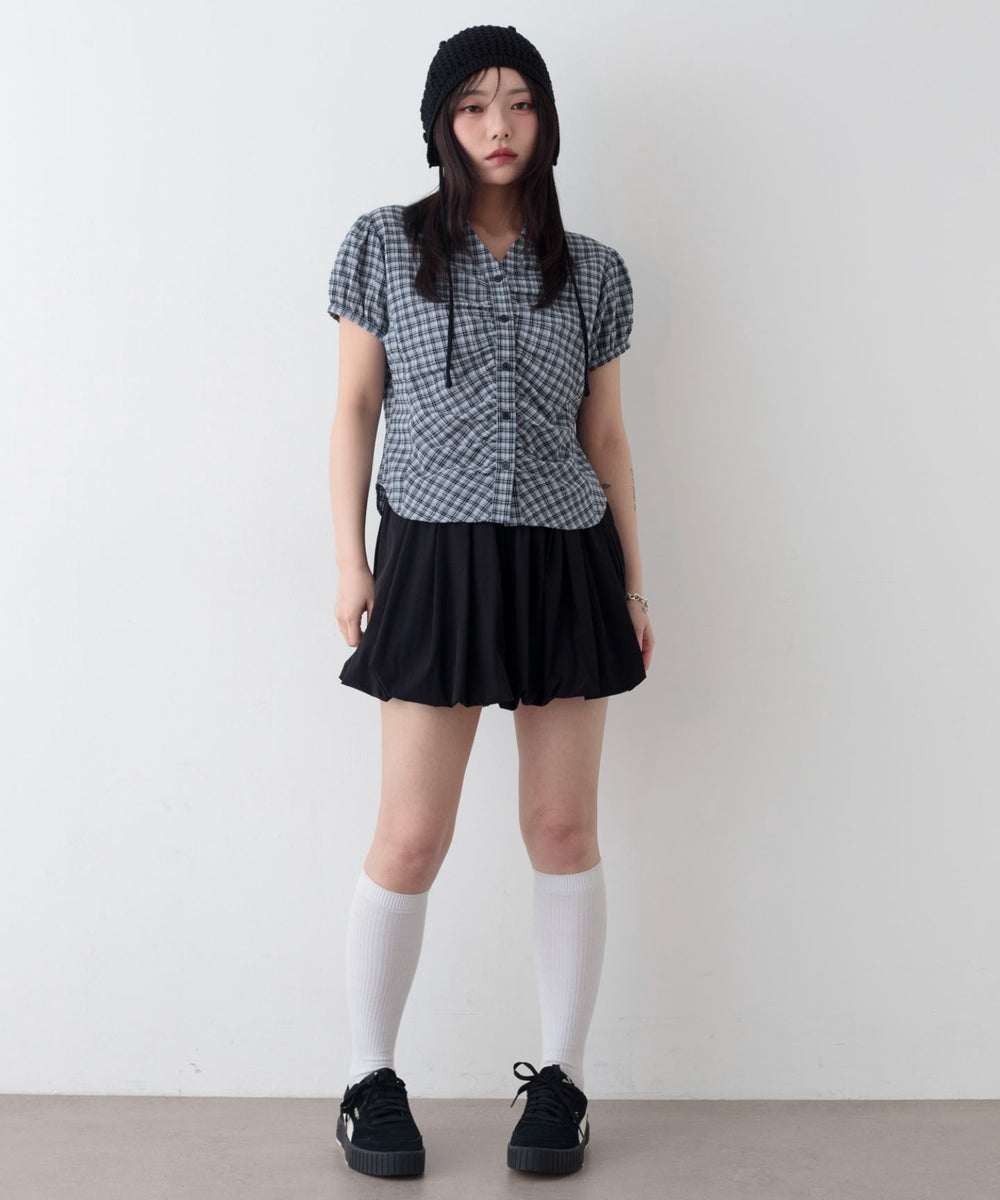 ブラック　モデル：159cm F着用