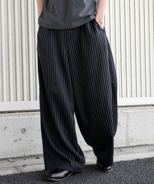 柄1 モデル：182cm L着用
