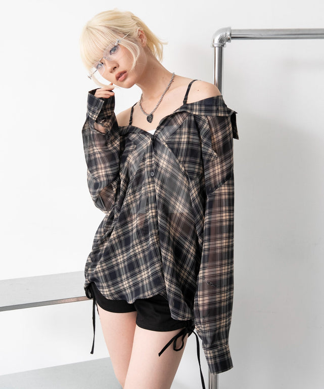 2WAYオフショルシアーチェックシャツ/ネイビー　モデル：166cm F着用
