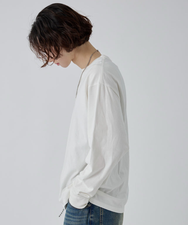 ホワイト モデル：175cm L着用