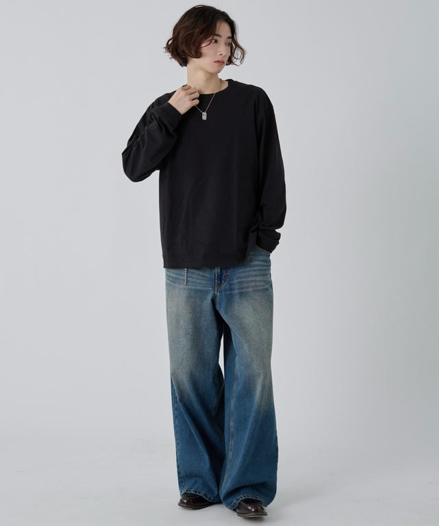 ブラック モデル：175cm L着用