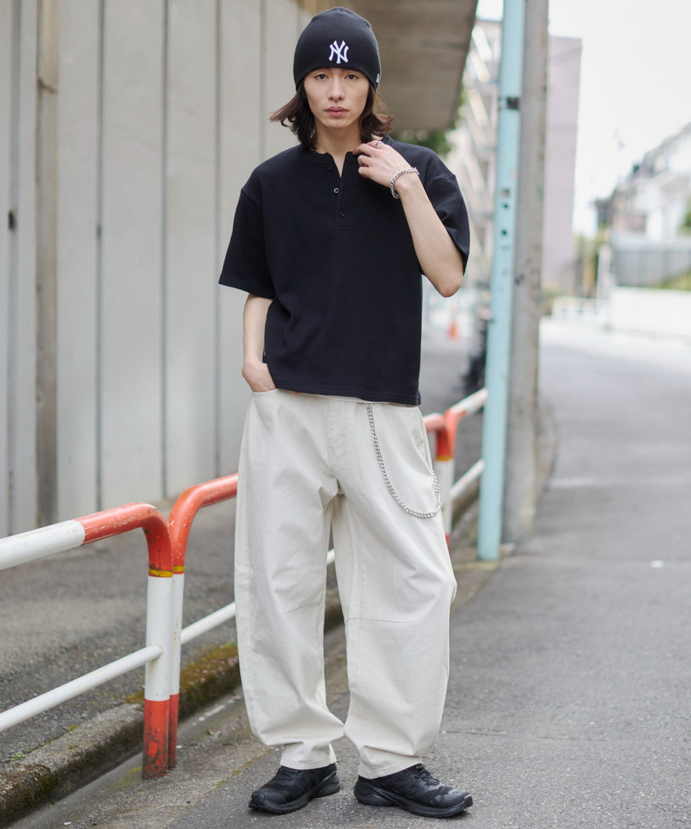 ブラック モデル：182cm L着用