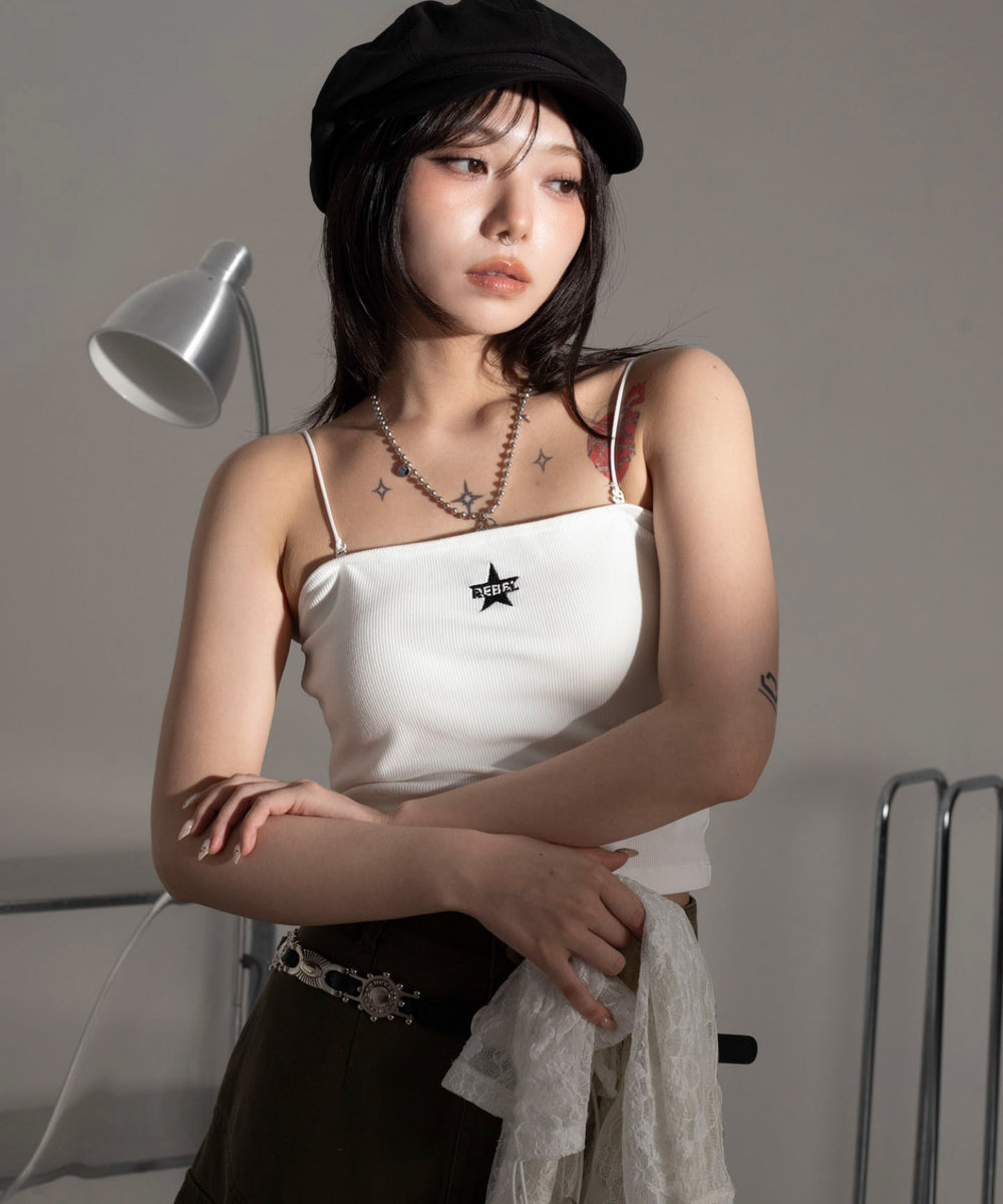 ホワイト　モデル：159cm F着用