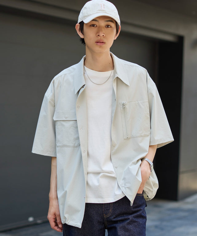 グレー モデル：181cm L着用