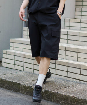 ブラック モデル：181cm L着用