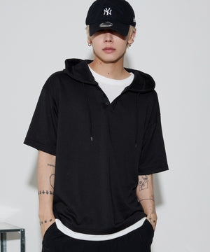 ブラック モデル：175cm L着用