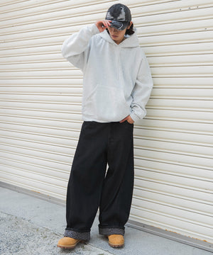 ブラックソノタ モデル：182cm L着用