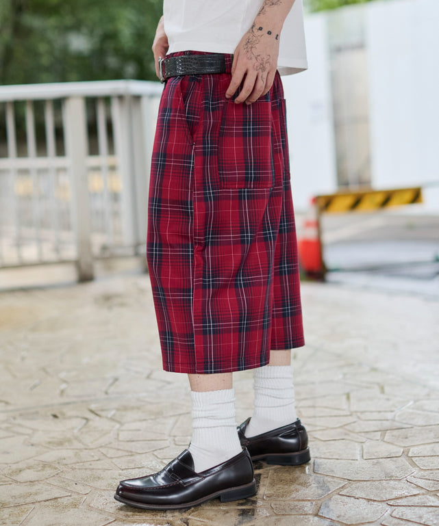 レッドチェック1 モデル：175cm L着用