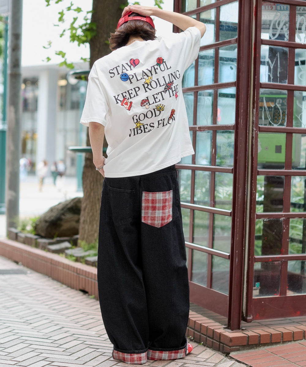ホワイト モデル：182cm L着用