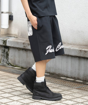 ブラック モデル：180cm F着用