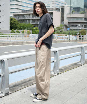 ブラックボーダー モデル：182cm L着用