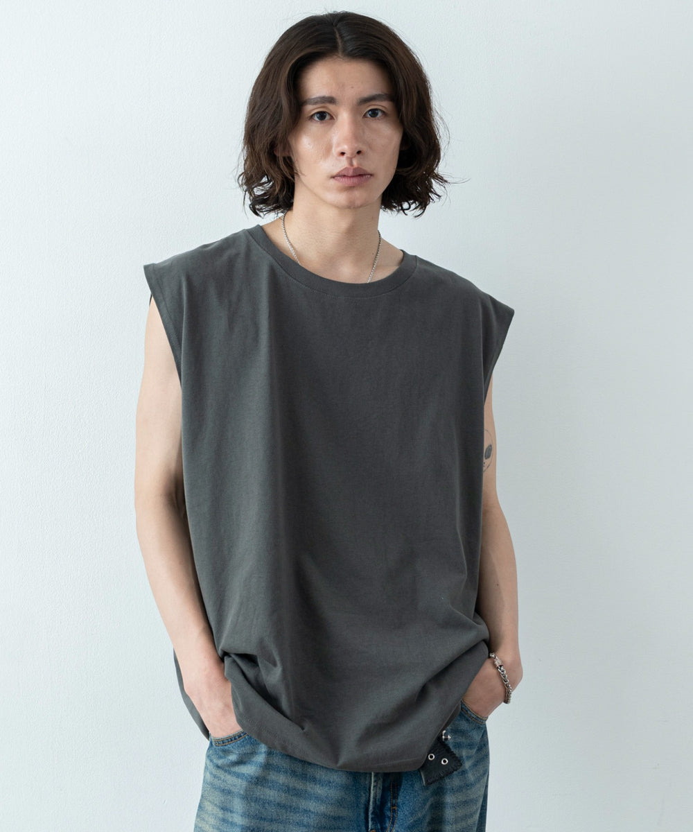 スミクロ モデル：182cm L着用