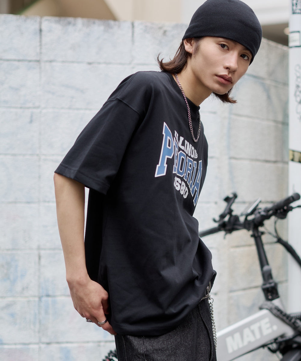 ブラック モデル：182cm L着用