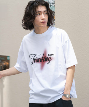 ホワイト モデル：182cm L着用