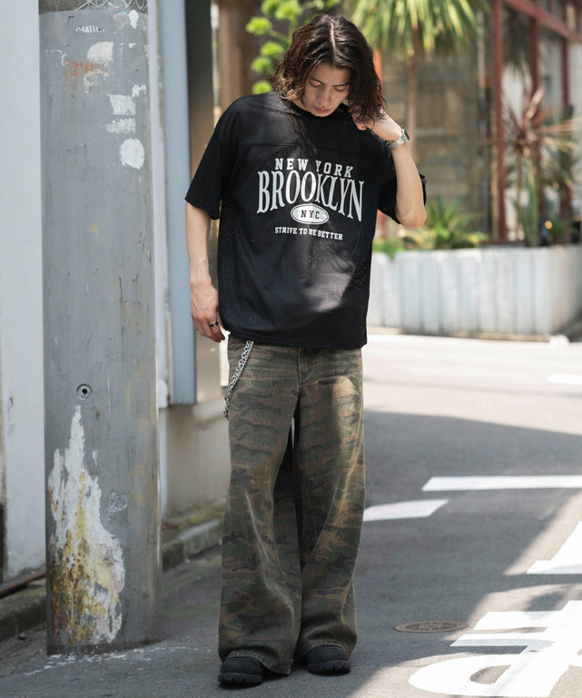 ブラック モデル：182cm L着用