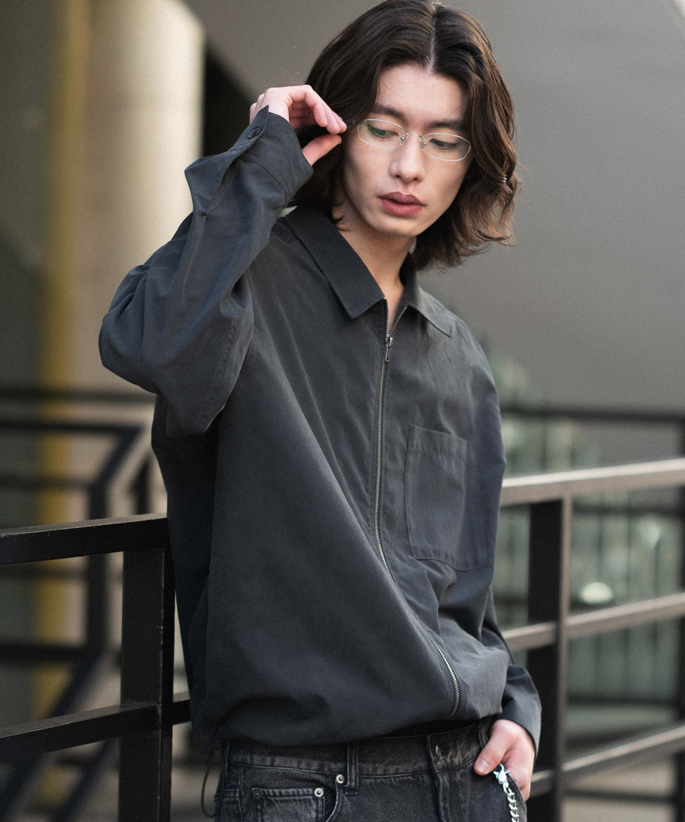 ブラック モデル：182cm L着用