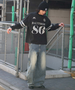 ブラック モデル：182cm L着用