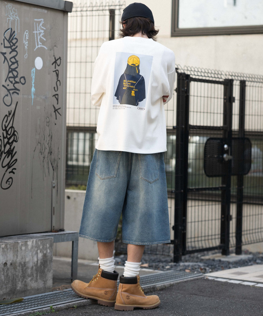 ホワイト モデル：182cm L着用