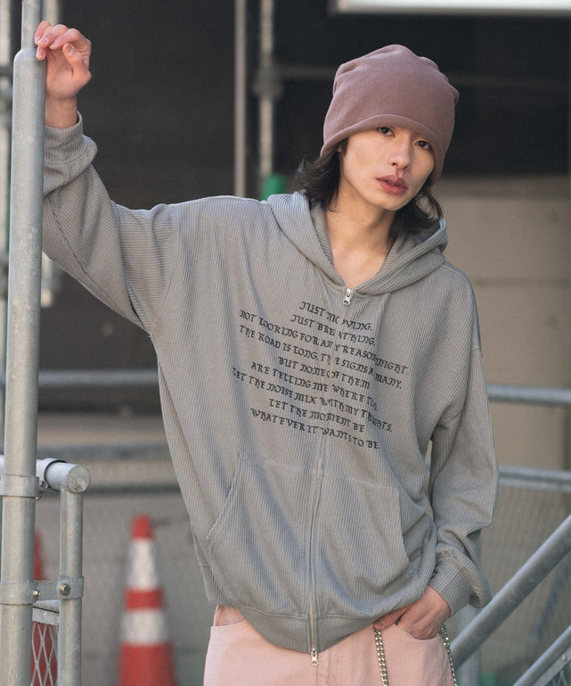 メッシュZIPパーカー/グレー モデル：182cm L着用
