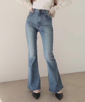 デニム中濃 モデル：160cm M着用