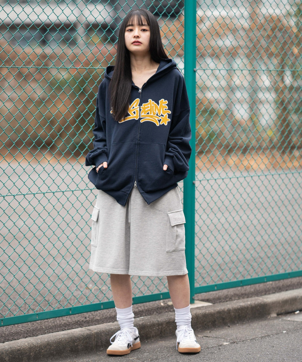 ネイビー モデル：160cm M着用