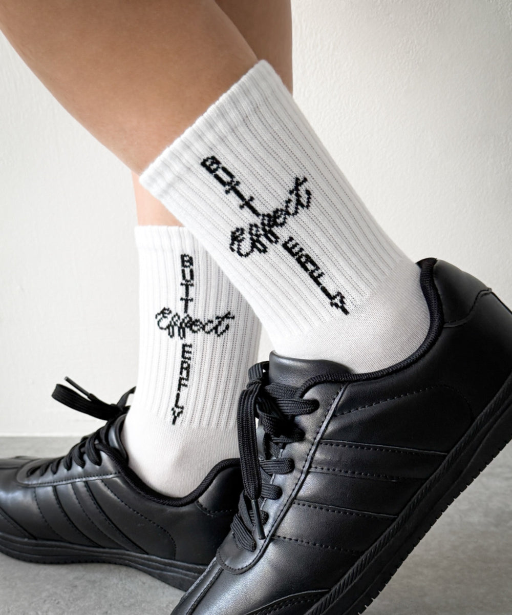 ホワイト