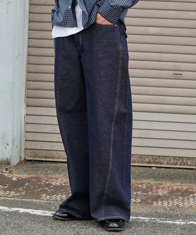 カバーフィットフラップデニムパンツ/デニムインディゴ モデル：181cm L着用