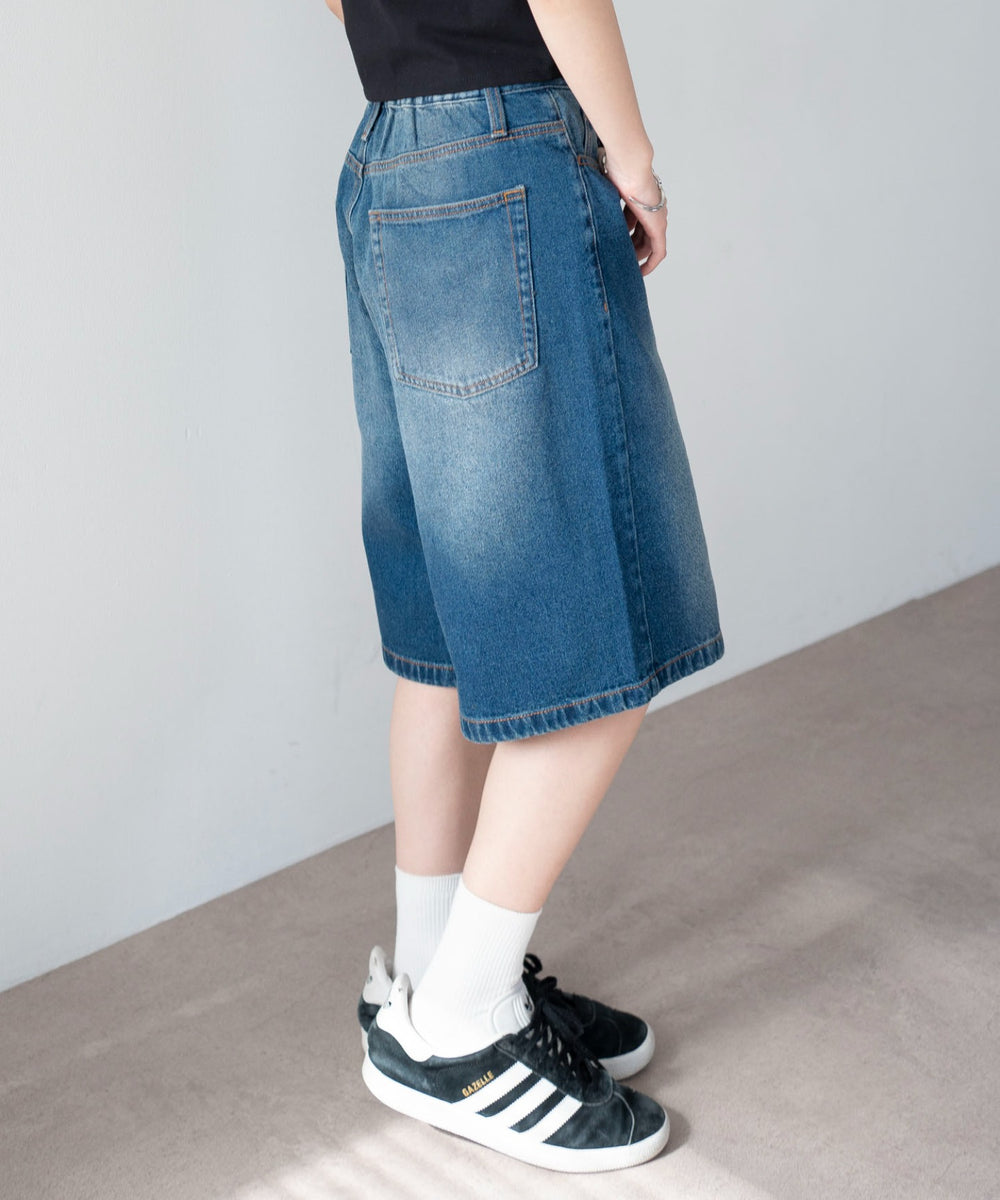 デニム中濃　モデル：159cm M着用