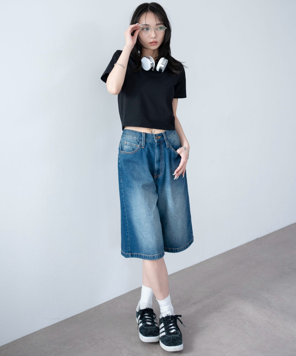 デニム中濃　モデル：159cm M着用